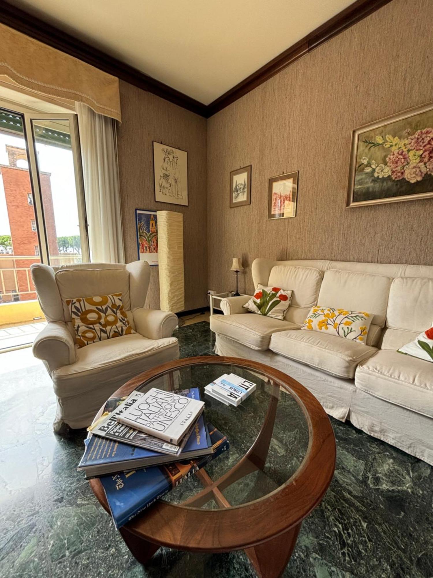 ヴェンティミーリアCasa Cele Centro Citta Vista Mareアパートメント エクステリア 写真